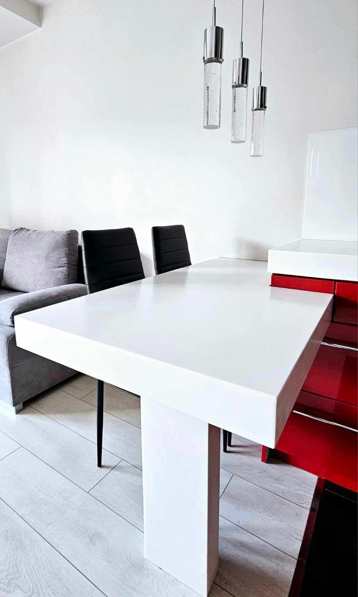 Pawia Apartments Modern Красков Екстериор снимка