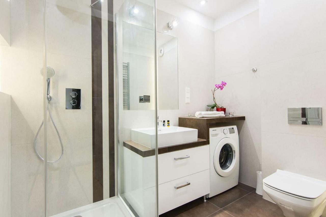 Pawia Apartments Modern Красков Екстериор снимка