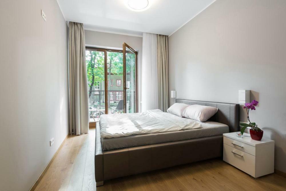 Pawia Apartments Modern Красков Екстериор снимка